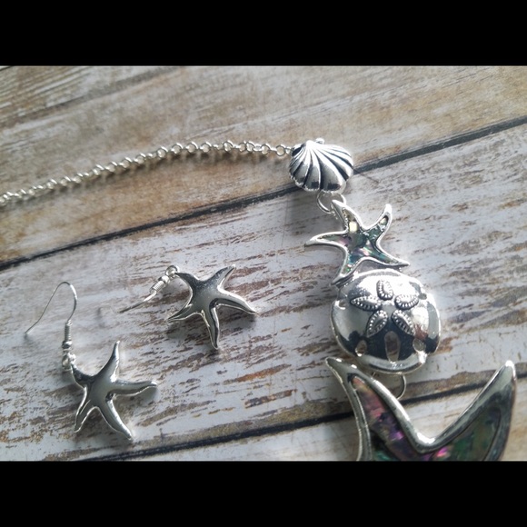 ☀️SALE☀️ Starfish abalone necklace set - Picture 3 of 7